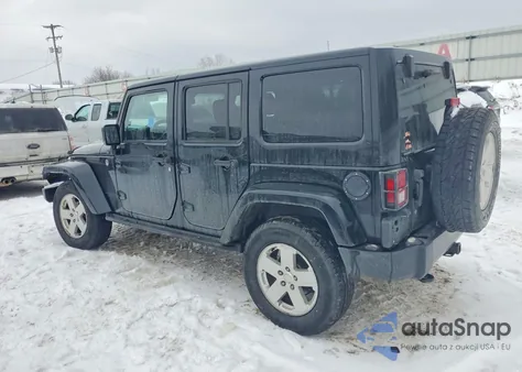 2015 Jeep Wrangler Unlimited Sahara z USA, uszkodzony, nr VIN 1C4BJWEG3FL676318